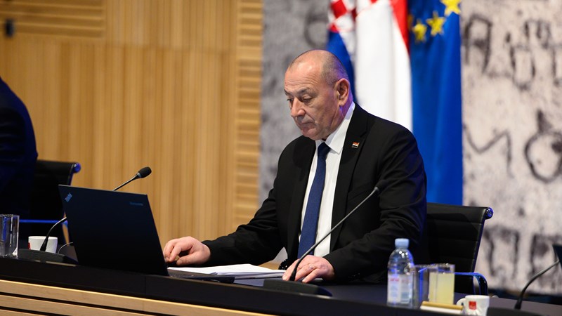 Vlada snažno usmjerila svoje napore u revitalizaciju i ravnomjerni razvoj Banovine